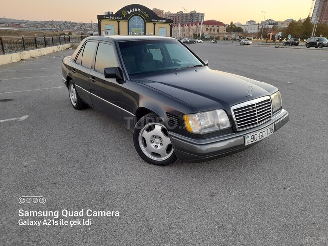 Mercedes E 300 1995, 456,238 km - 3.0 l - Bakı