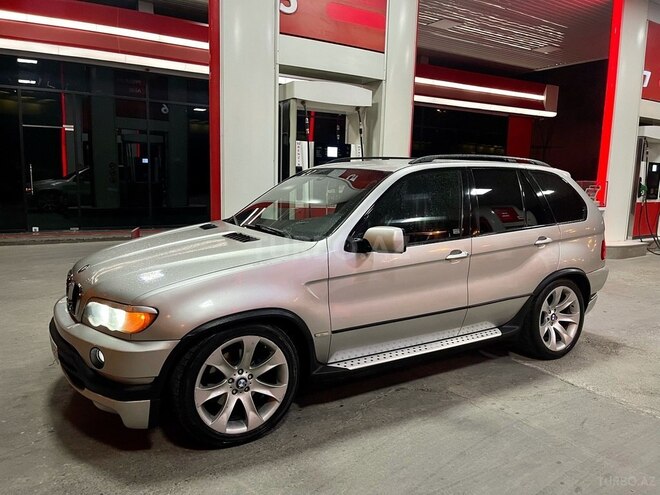BMW X5 2001, 270,000 km - 4.4 l - Bakı