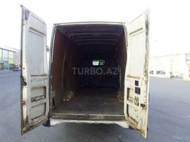 Iveco  2000, 340,000 km - 2.8 л - Bakı