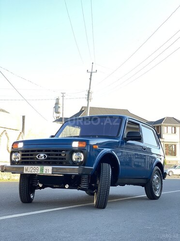 LADA (VAZ) Niva 2015, 130,000 km - 1.7 л - Zaqatala