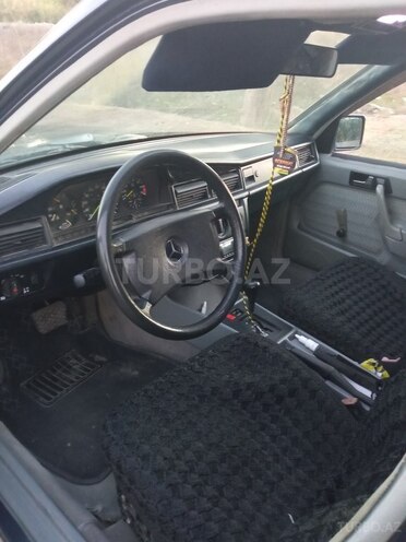 Mercedes 190 1988, 22,360 km - 2.0 l - Neftçala