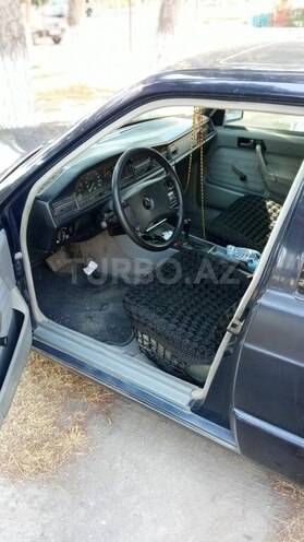 Mercedes 190 1988, 22,360 km - 2.0 l - Neftçala