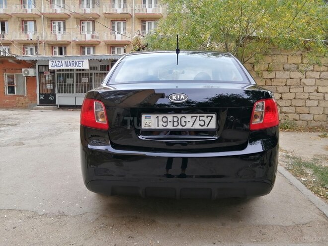 Kia Rio 2009, 260,001 km - 1.4 л - Bakı