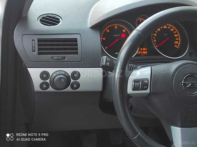 Opel Astra 2009, 177,000 km - 1.3 л - Bakı