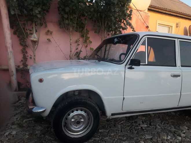LADA (VAZ) 21011 1984, 350,000 km - 1.5 л - Bakı