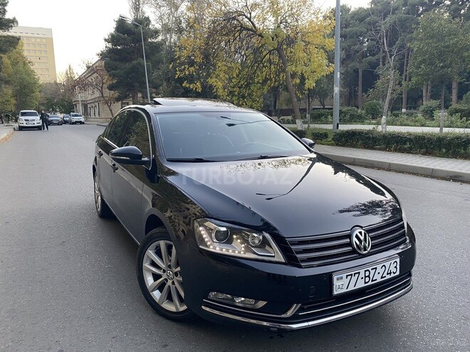 Volkswagen Passat 2011, 177,000 km - 1.8 л - Bakı