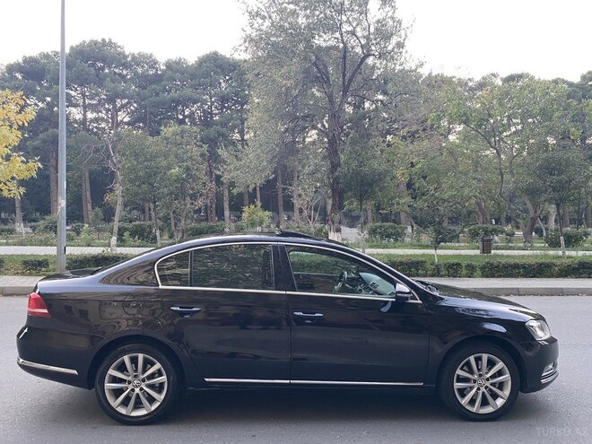 Volkswagen Passat 2011, 177,000 km - 1.8 л - Bakı