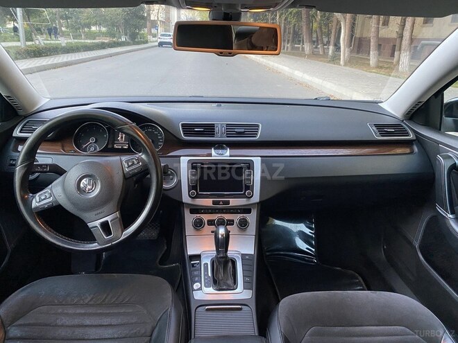 Volkswagen Passat 2011, 177,000 km - 1.8 л - Bakı