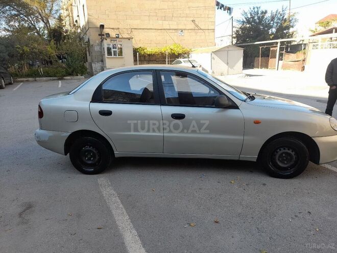 Daewoo Lanos 2010, 380,000 km - 1.3 l - Bakı