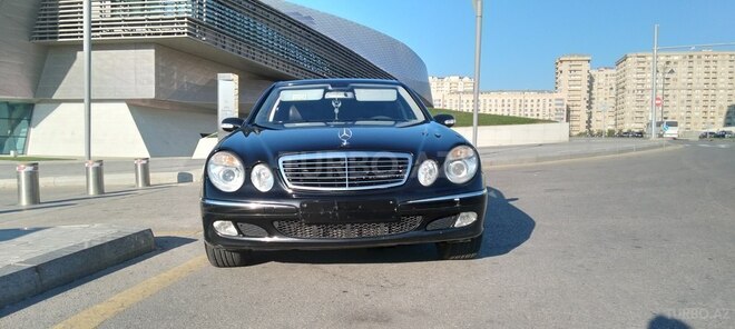 Mercedes E 220 2006, 292,000 km - 2.2 l - Bakı