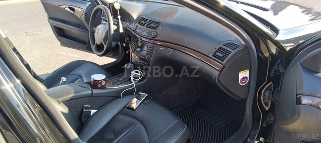 Mercedes E 220 2006, 292,000 km - 2.2 l - Bakı