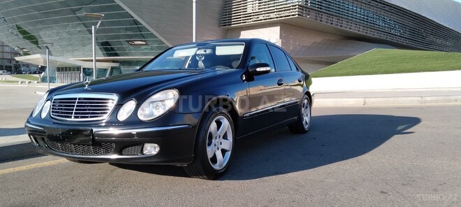 Mercedes E 220 2006, 292,000 km - 2.2 l - Bakı