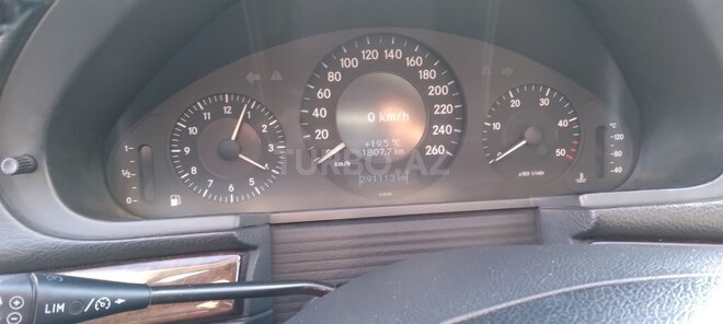 Mercedes E 220 2006, 292,000 km - 2.2 l - Bakı