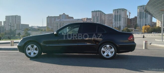 Mercedes E 220 2006, 292,000 km - 2.2 l - Bakı