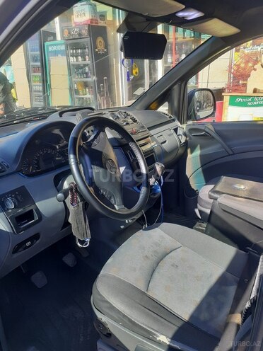 Mercedes Vito 2004, 290,000 km - 2.2 л - Bakı