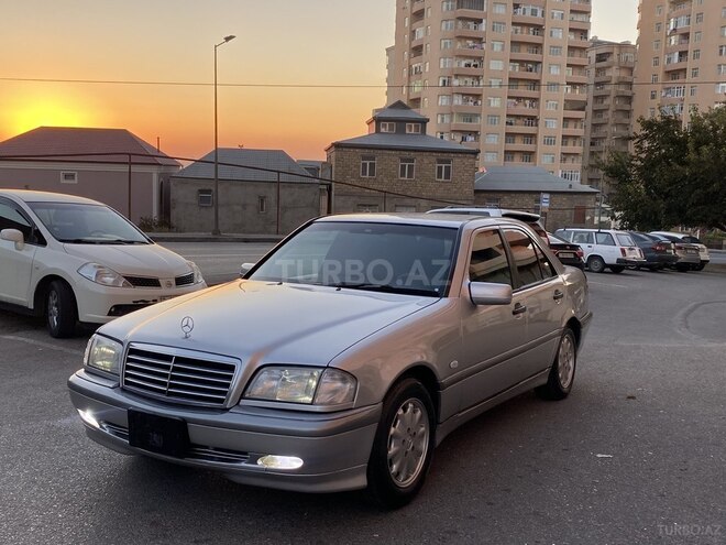 Mercedes C 200 1998, 267,865 km - 2.0 л - Bakı