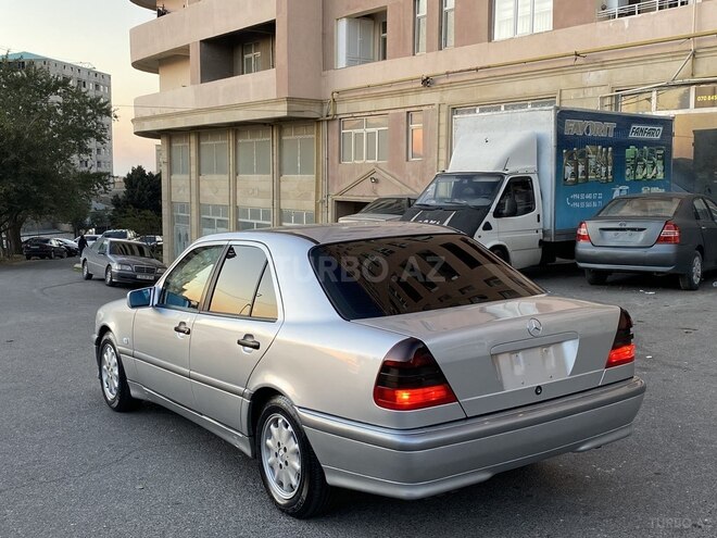 Mercedes C 200 1998, 267,865 km - 2.0 л - Bakı
