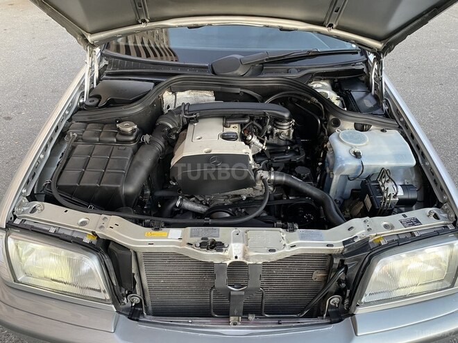 Mercedes C 200 1998, 267,865 km - 2.0 л - Bakı