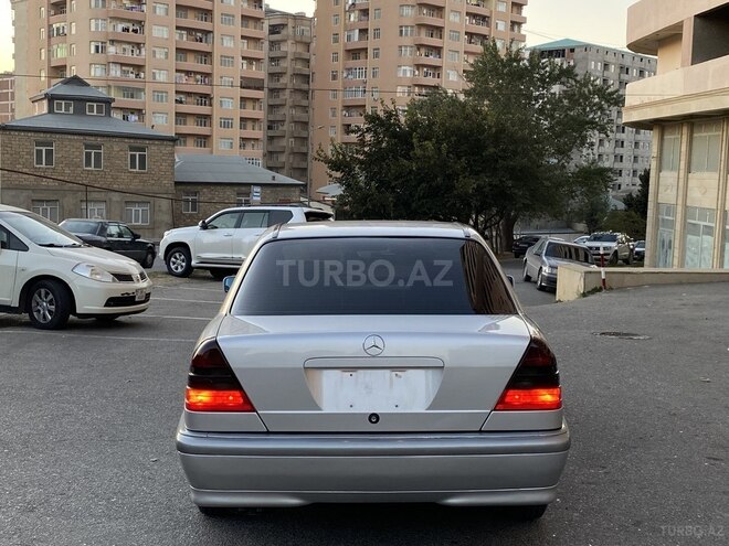 Mercedes C 200 1998, 267,865 km - 2.0 л - Bakı