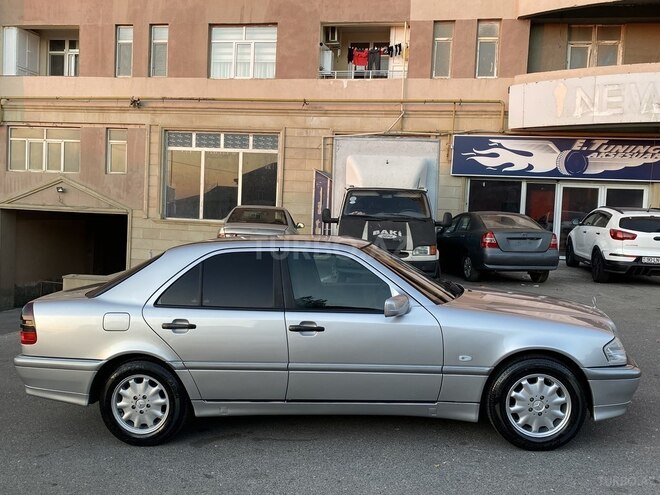 Mercedes C 200 1998, 267,865 km - 2.0 л - Bakı