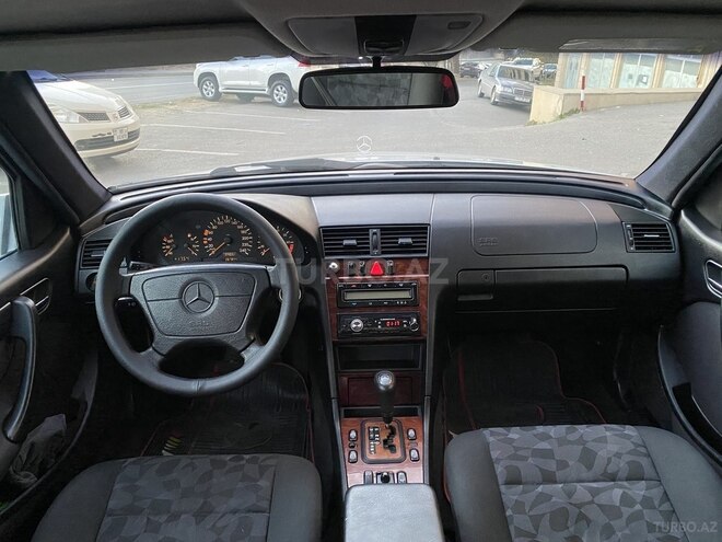 Mercedes C 200 1998, 267,865 km - 2.0 л - Bakı