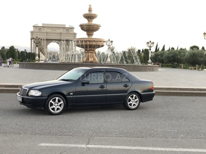 Mercedes C 180 1999, 218,655 km - 1.8 l - Gəncə
