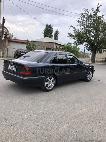 Mercedes C 180 1999, 218,655 km - 1.8 l - Gəncə