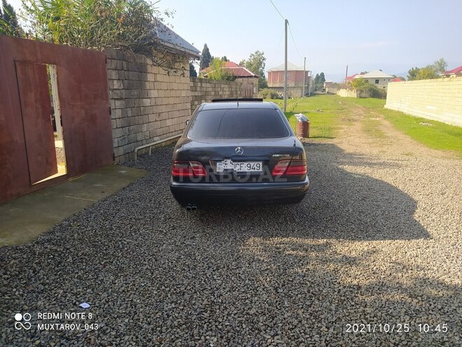 Mercedes E 200 1996, 199,465 km - 2.0 l - Masallı