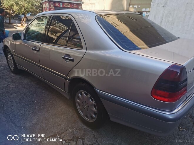 Mercedes C 200 1997, 275,000 km - 2.0 l - Bakı