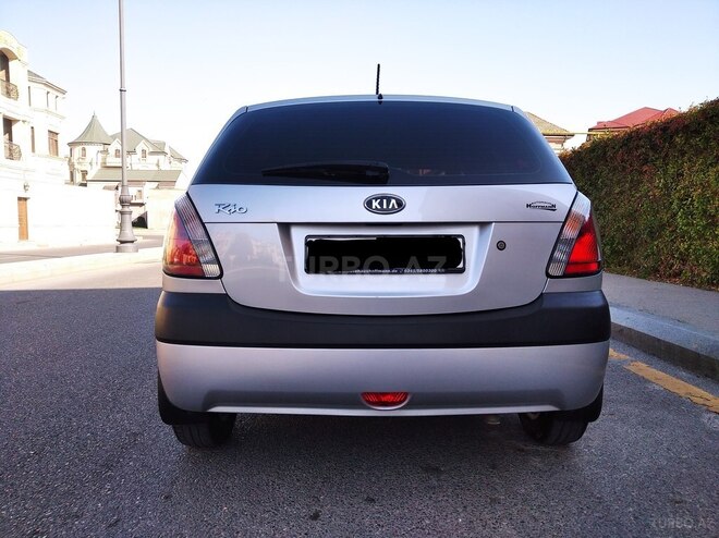 Kia Rio 2009, 130,000 km - 1.4 l - Bakı
