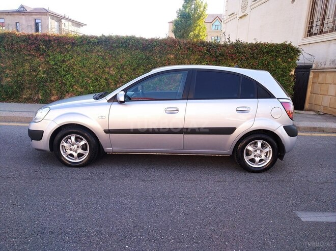 Kia Rio 2009, 130,000 km - 1.4 l - Bakı