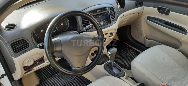 Hyundai Accent 2008, 211,000 km - 1.6 l - Xaçmaz