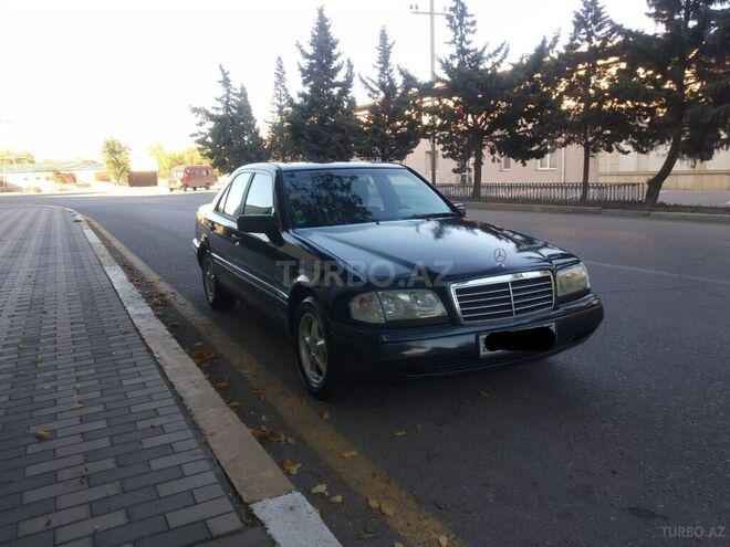 Mercedes E 230 1997, 280,000 km - 2.3 l - Bakı