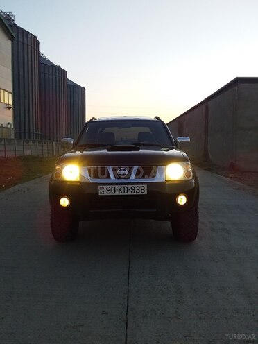 Nissan Navara 2005, 275,401 km - 2.5 l - Xırdalan