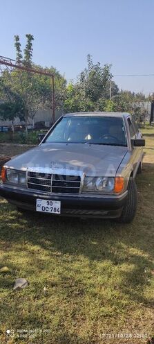 Mercedes 190 1991, 250,000 km - 2.0 л - Cəlilabad