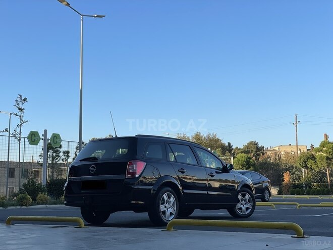 Opel Astra 2008, 141,000 km - 1.4 l - Bakı