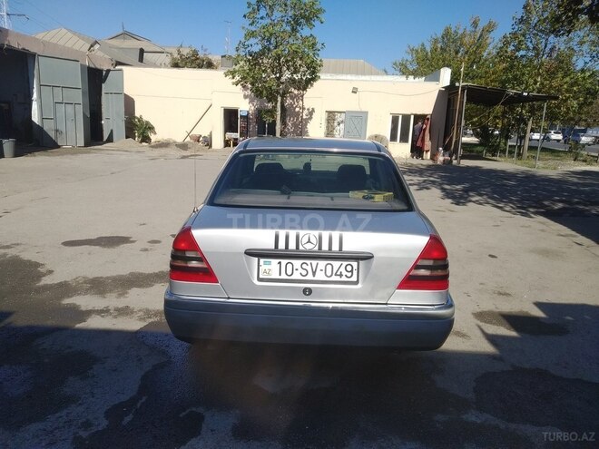 Mercedes C 180 1993, 331,400 km - 1.8 л - Bakı