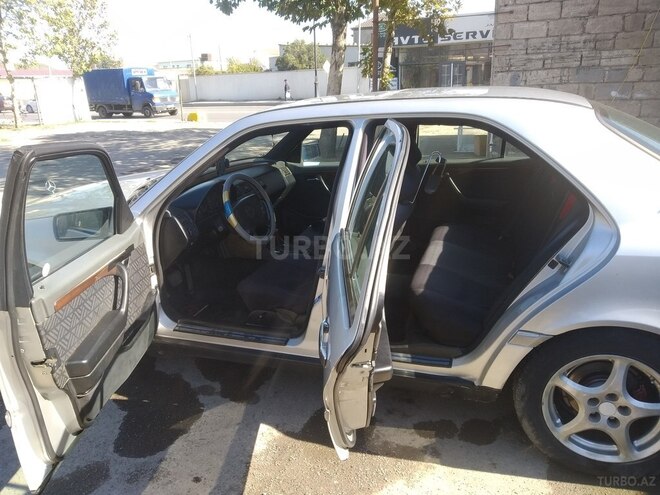 Mercedes C 180 1993, 331,400 km - 1.8 л - Bakı