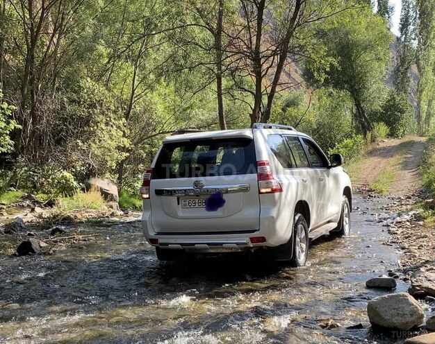 Toyota Prado 2014, 80,000 km - 2.7 l - Naxçıvan