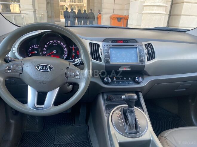 Kia Sportage 2011, 123,000 km - 2.0 l - Bakı