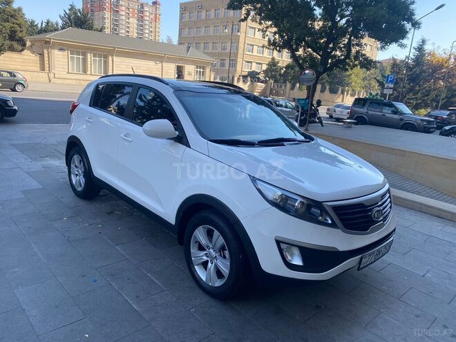 Kia Sportage 2011, 123,000 km - 2.0 l - Bakı