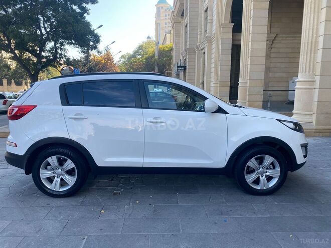 Kia Sportage 2011, 123,000 km - 2.0 l - Bakı