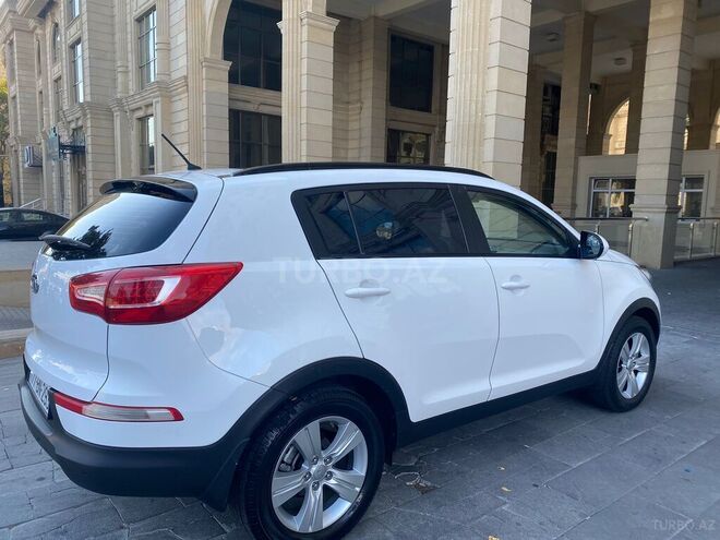 Kia Sportage 2011, 123,000 km - 2.0 l - Bakı