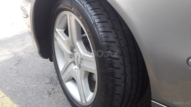 Mercedes E 220 2002, 384,000 km - 2.2 l - Bakı