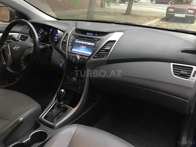 Hyundai Elantra 2015, 95,000 km - 1.8 l - Göygöl