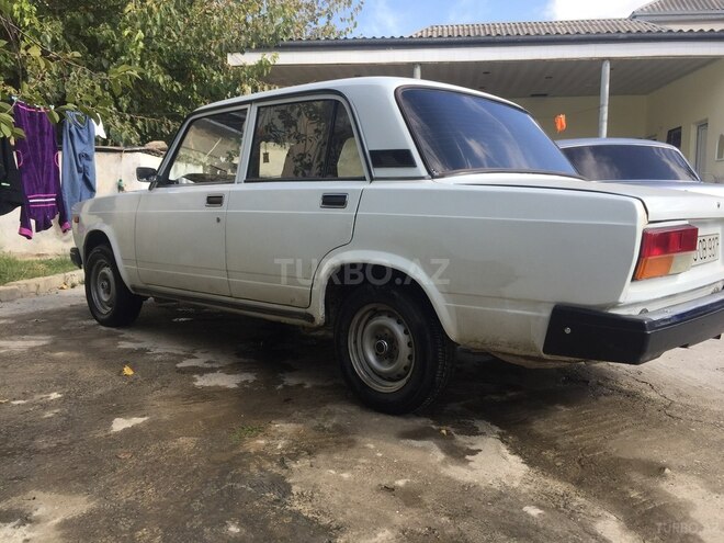 LADA (VAZ) 2107 2005, 156,700 km - 1.6 л - Bakı