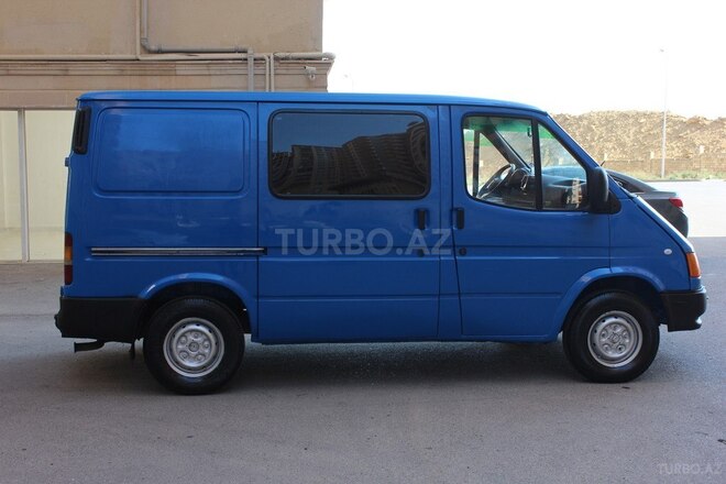 Ford Transit 1999, 250,000 km - 2.5 l - Bakı