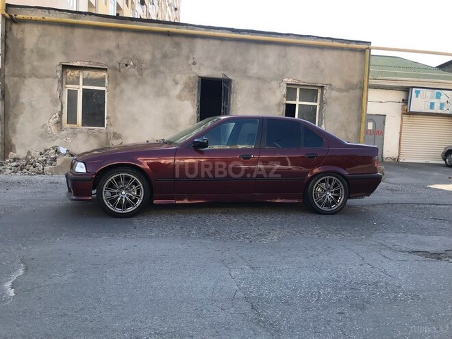 BMW 118 1993, 280,000 km - 1.8 л - Bakı
