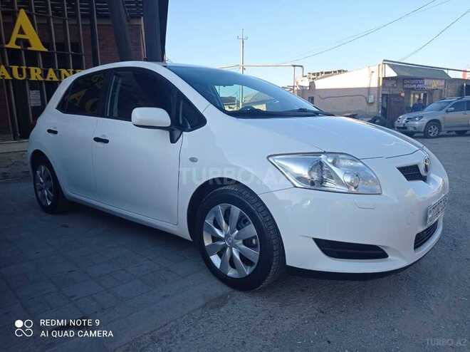 Toyota Auris 2008, 666,000 km - 1.4 l - Bakı