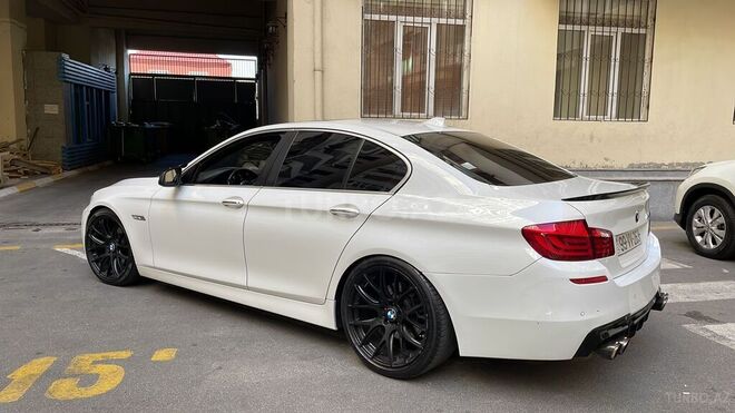 BMW 528 2012, 155,000 km - 2.0 л - Bakı